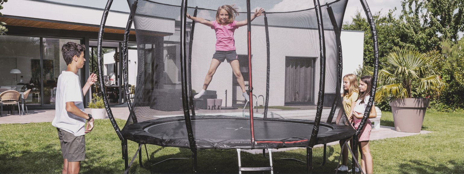 Trampoliny ogrodowe Cornilleau