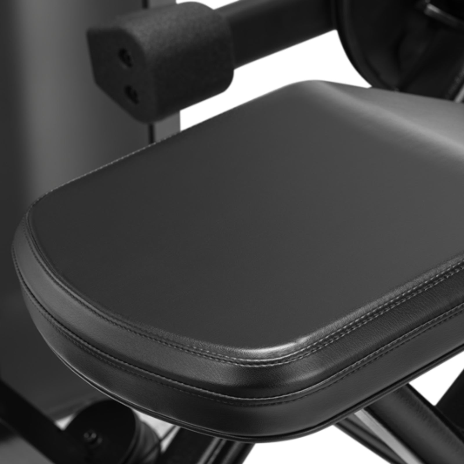 Freemotion ES814 Maszyna do uginania nóg w leżeniu