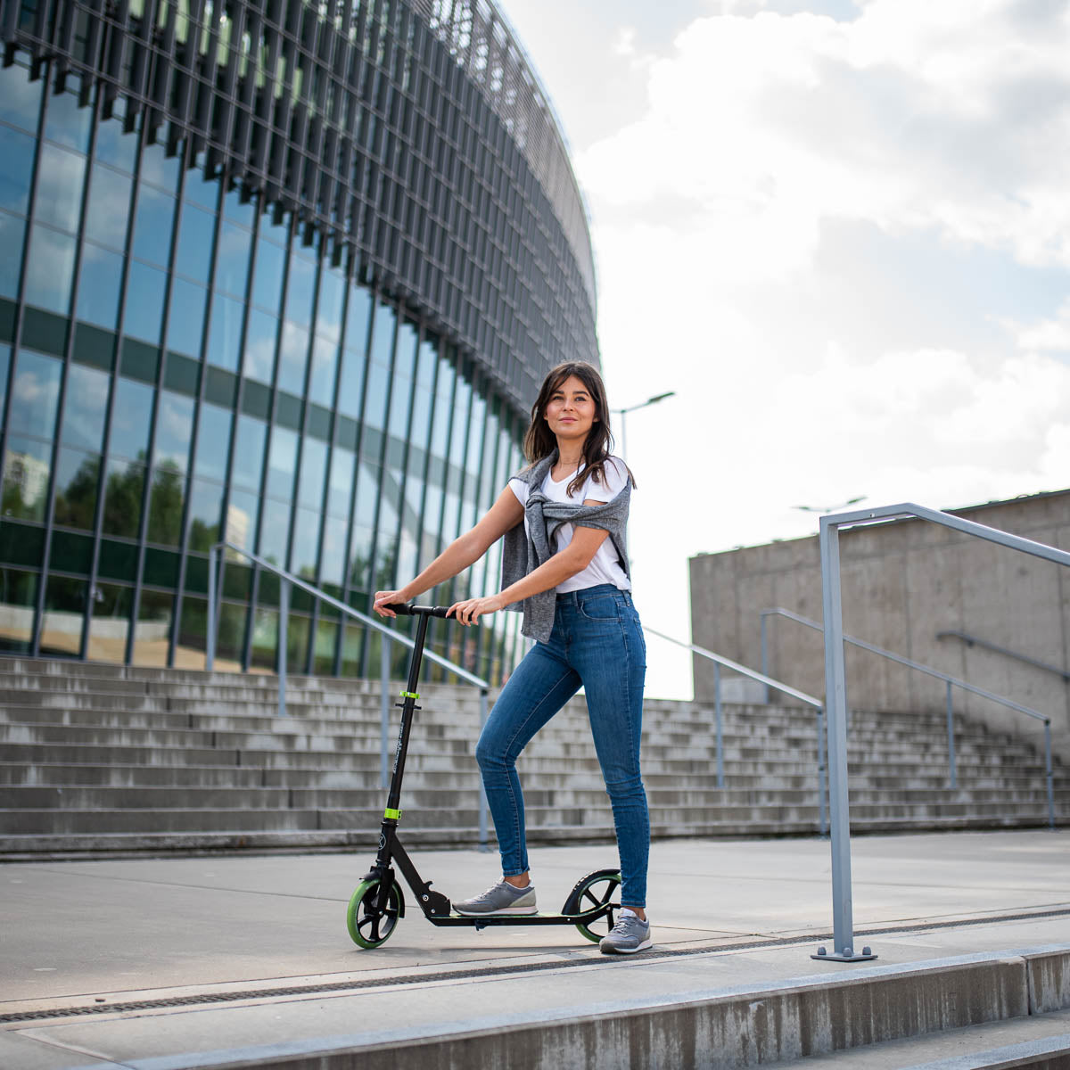 HM2002 ZELENÁ SKÚTR NILS EXTREME