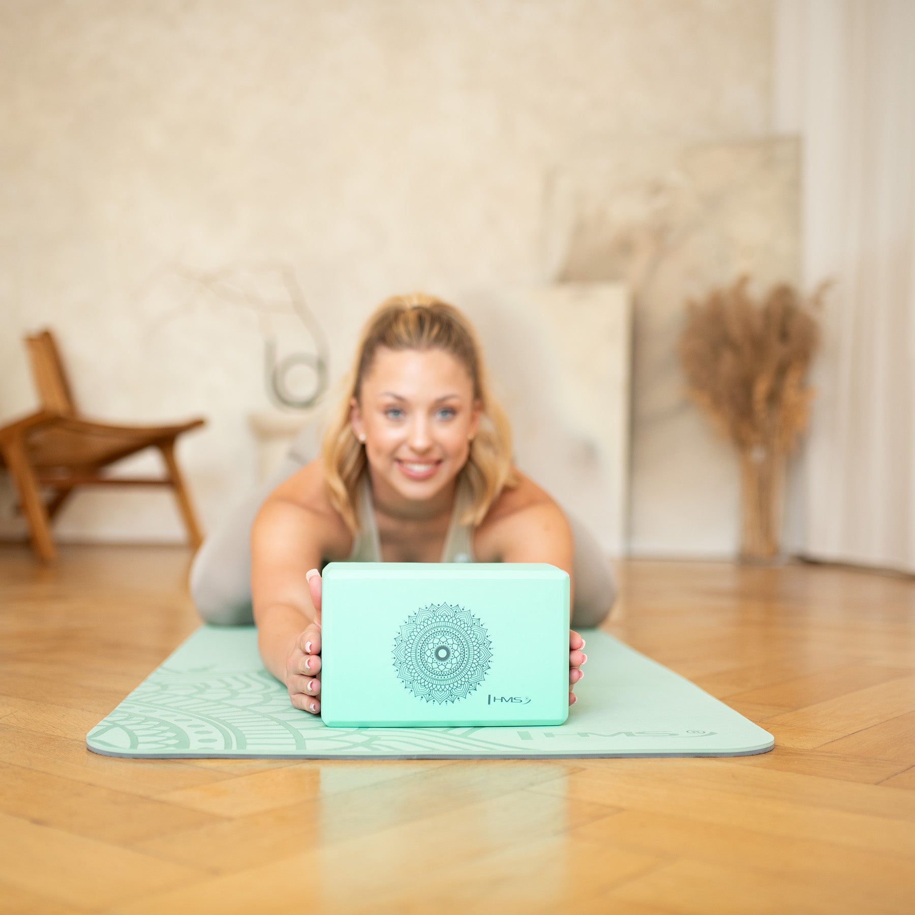 HMS KJ02 Mint Yoga Cube