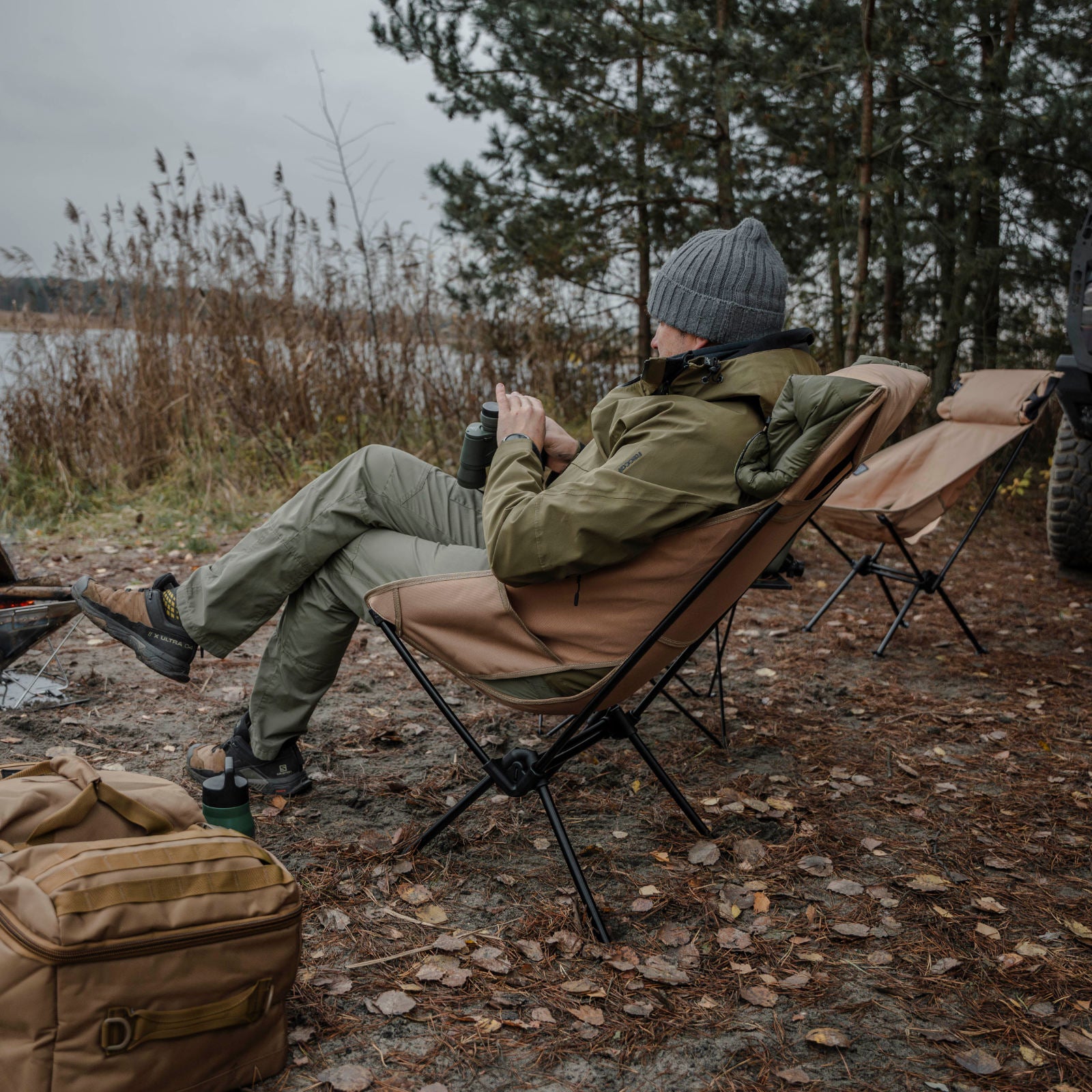 OFFLANDER LARGE FOLDING CAMPING CHAIR