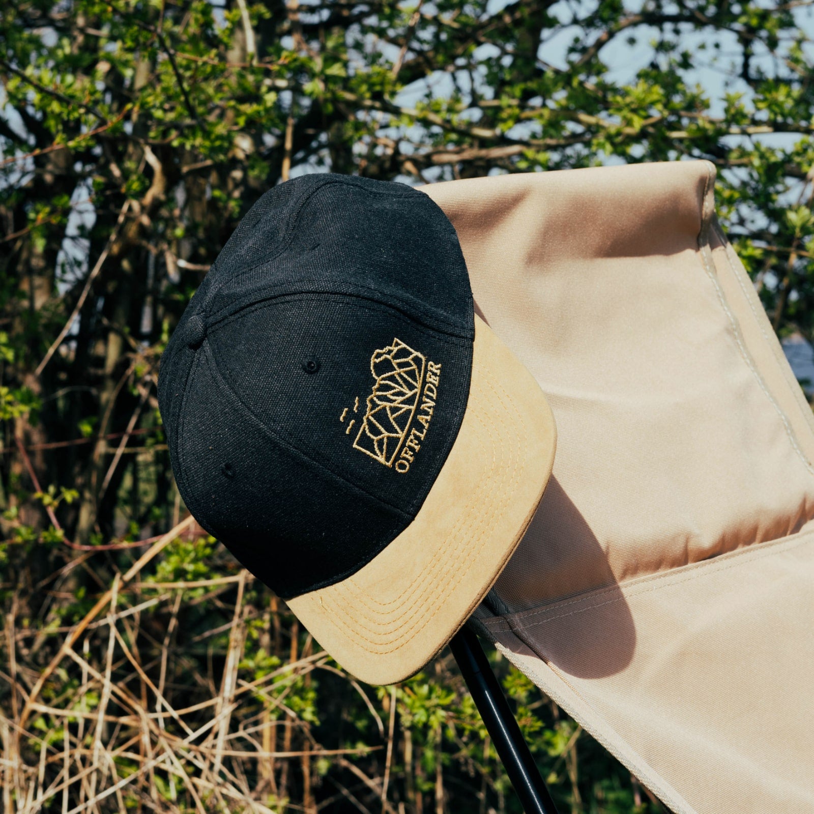 OFFLANDER CZAPKA Z DASZKIEM SNAPBACK