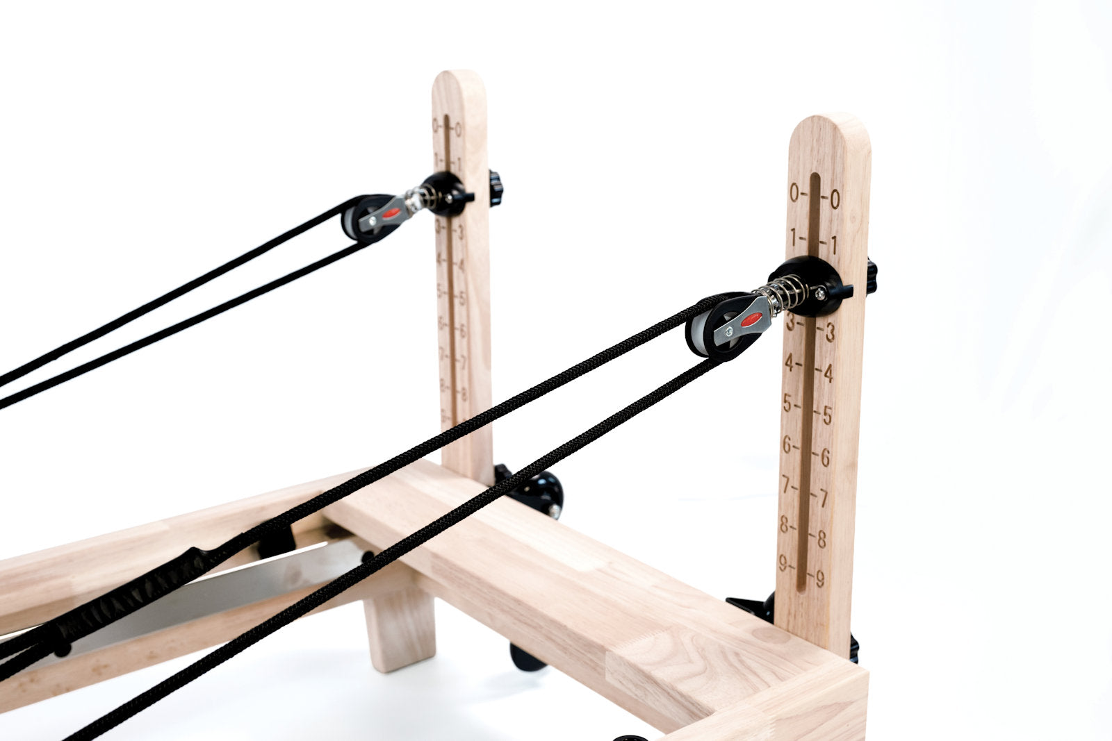 Toorx Liveness PTX3000 Reformer do pilatesu składany drewniany