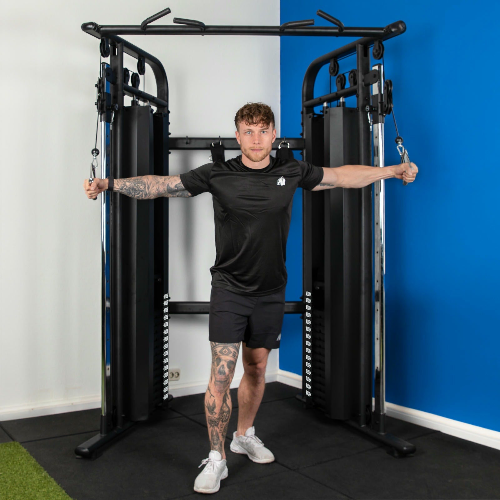 VIRTUFIT BRAMA TRENINGOWA CC100 Z PODWÓJNYM WYCIĄGIEM