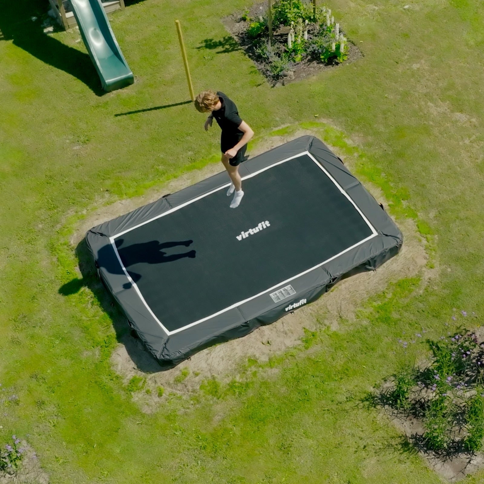 VIRTUFIT TRAMPOLINA OGRODOWA DO WKOPANIA 183 x 274 CM Z SIATKĄ