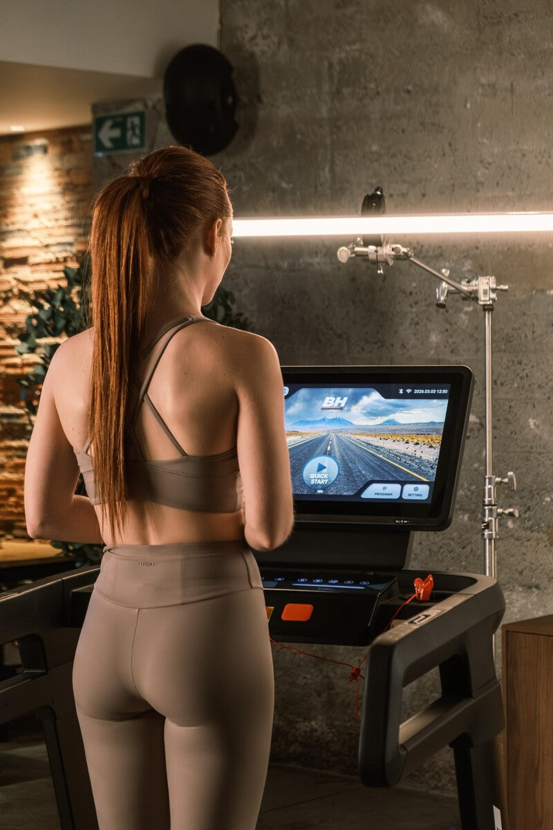 BH Fitness Luxor LX90 AC TFT Bieżnia z dotykowym wyświetlaczem 22"