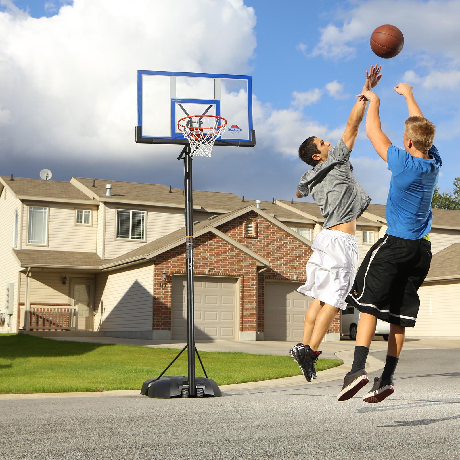 LIFETIME BASKETBALL STAND 48" NEW YORK 90000