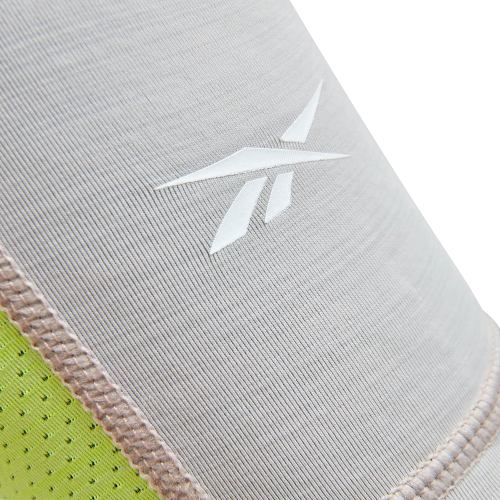 REEBOK ACTIVCHILL XL COMPRESSION SLEEVES RASL-13026GR