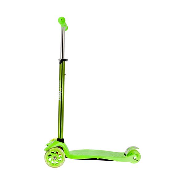 HLB06 GREEN CHILDREN'S SCOOTER NILS EXTREME