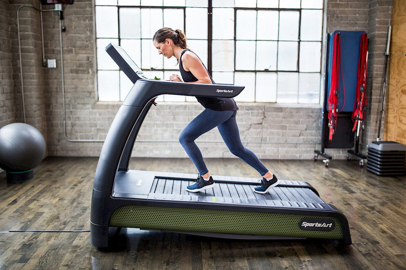 Běžecký pás SportsArt G690 Verde ECO-POWR™