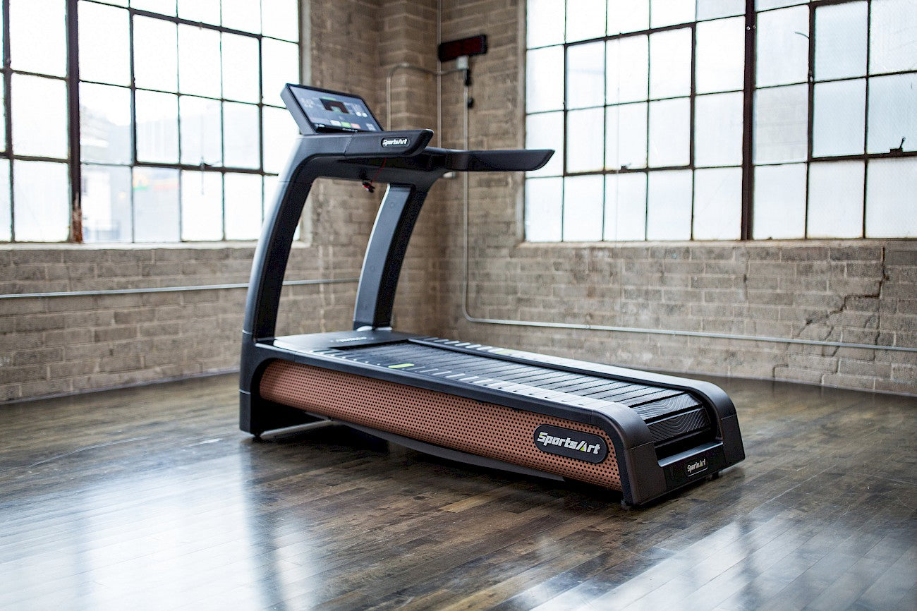 SportsArt N685 Motorless Treadmill