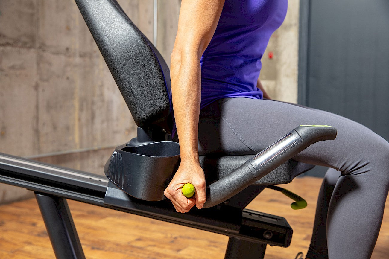 SportsArt G574R ECO-POWR™ Recumbent Bike