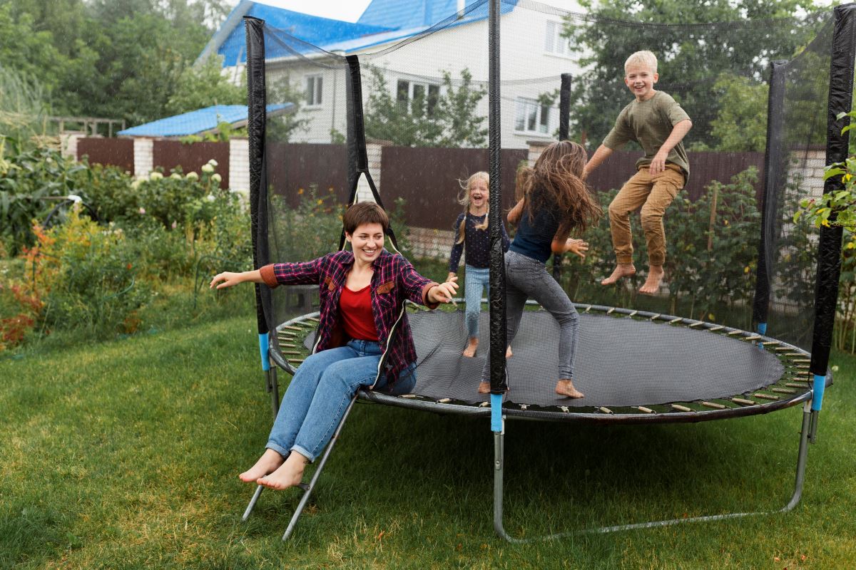 Trampolina ogrodowa