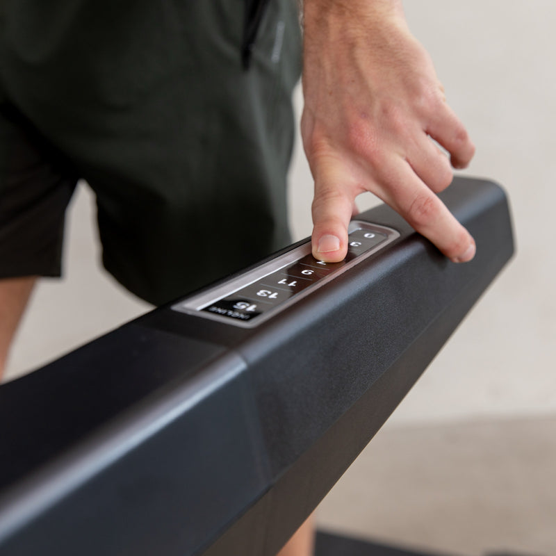 Flow Fitness Runner DTM2500 Bieżnia elektryczna