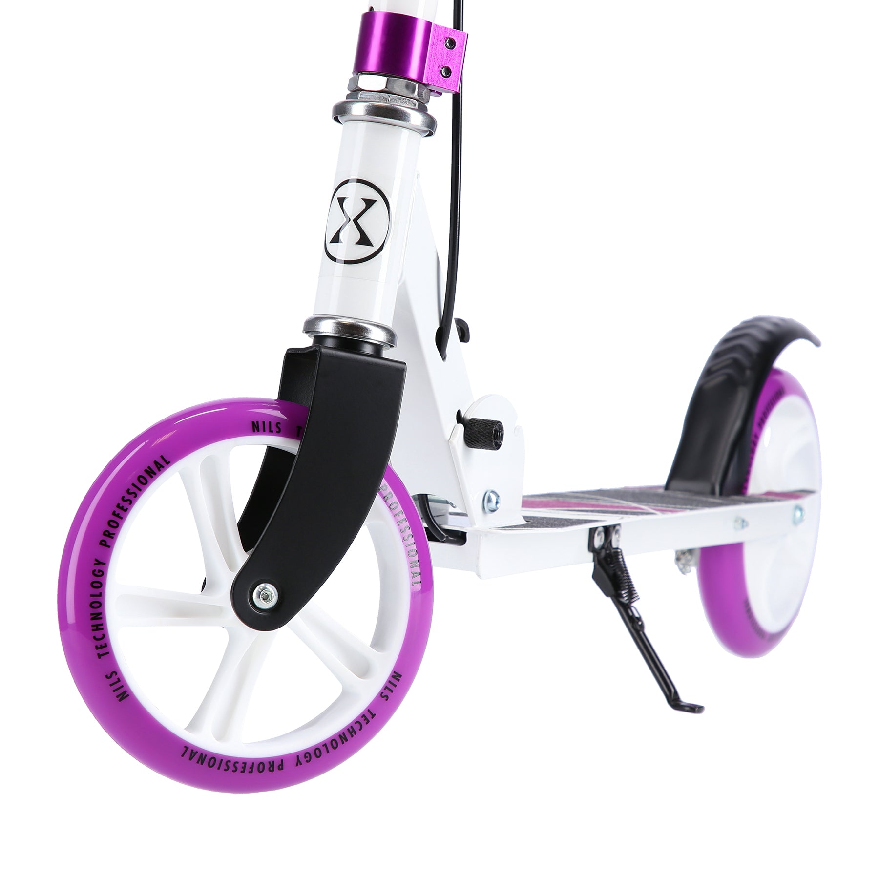 HM0180 FIALOVÝ SKÚTR NILS EXTREME