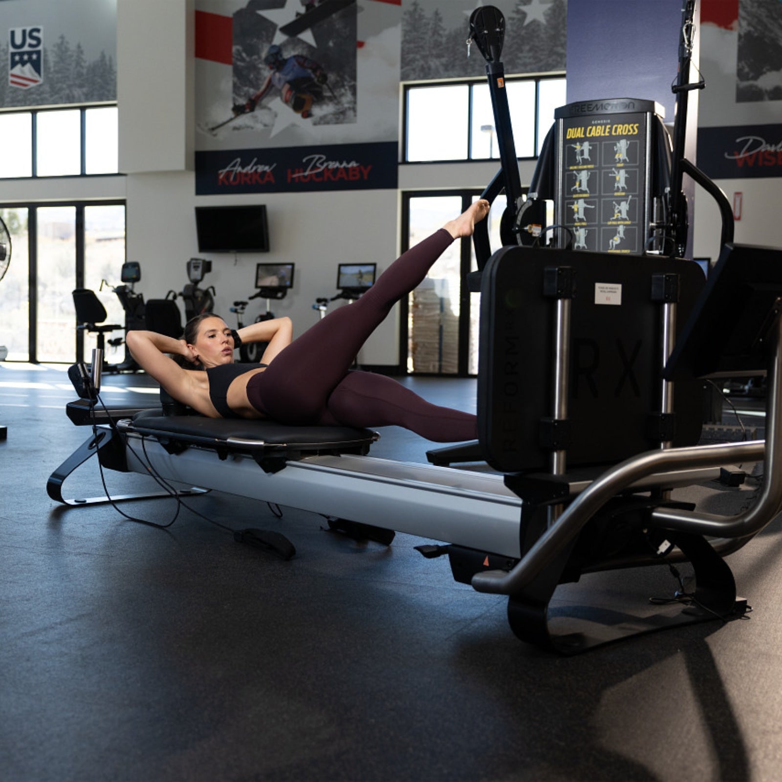 FreeMotion Model S MS-01S Reformer do pilatesu z wyświetlaczem