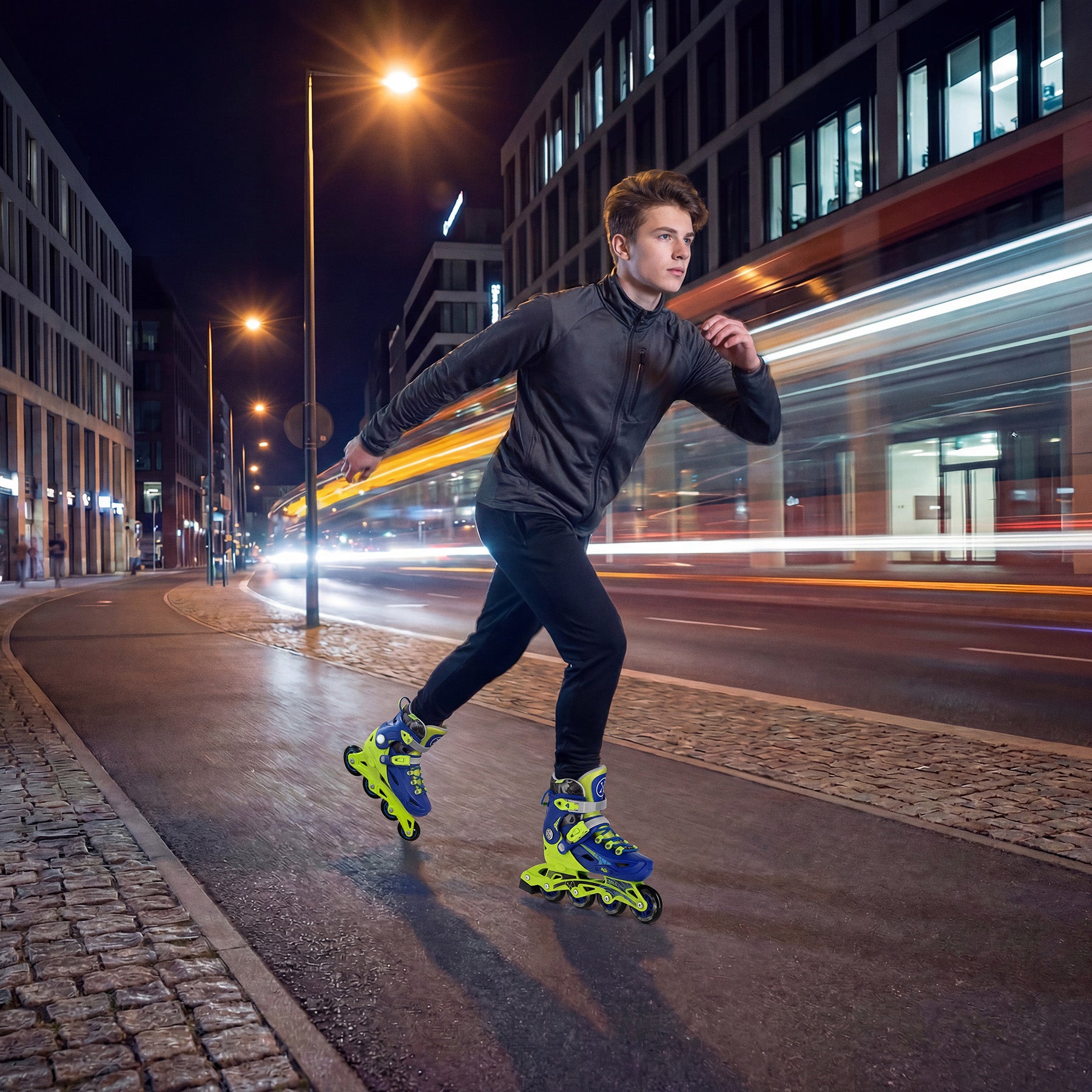 NA1055 ŁYŻWOROLKI BLAZE GRANATOWE ROZM. L(39-42) NILS EXTREME