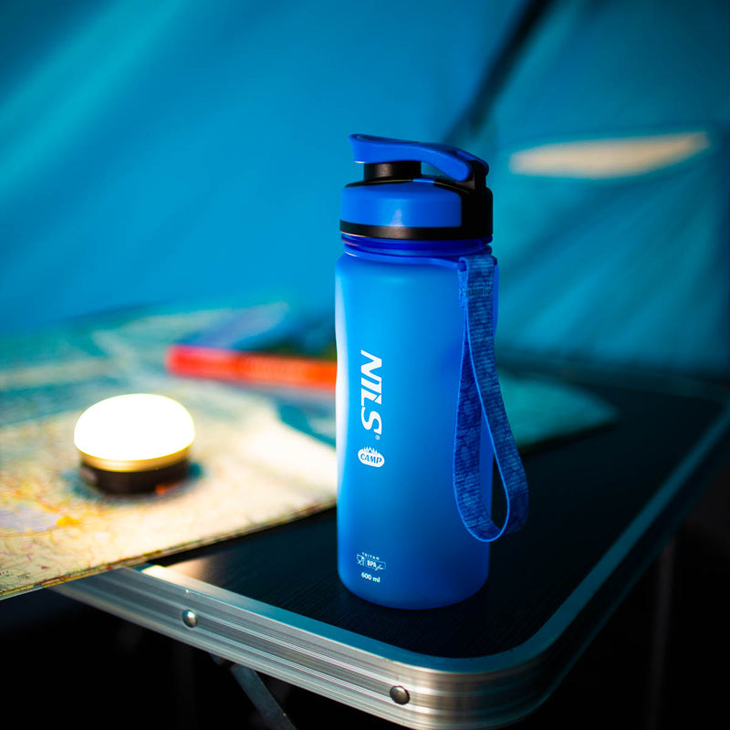 NC1740 BLUE TRITANO BOTTLE NILS CAMP