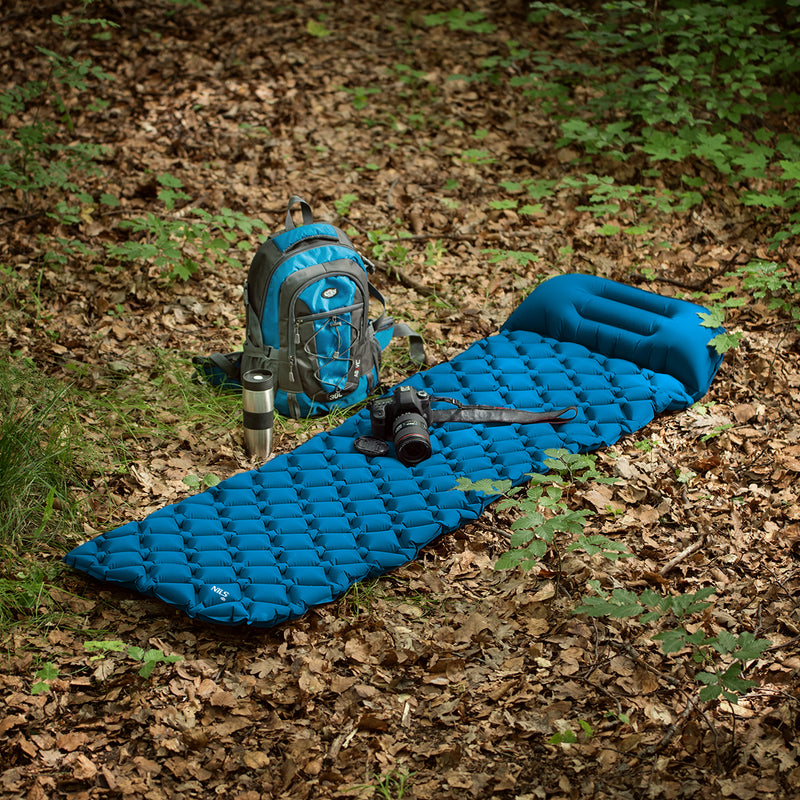 NC4006 TURQUOISE TOURIST MAT WITH PUMP NILS CAMP