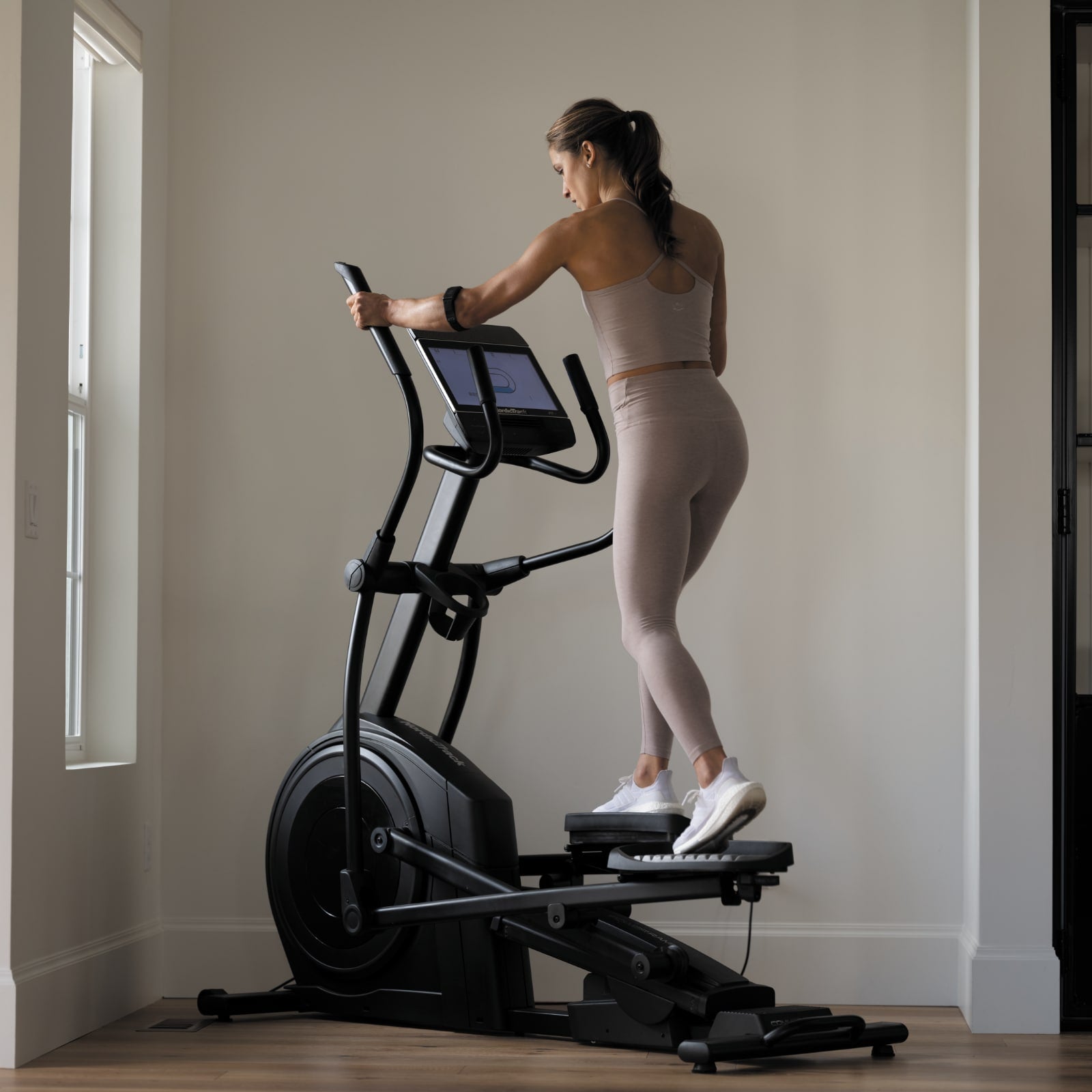NordicTrack AirGlide 14i Eliptyk programowany