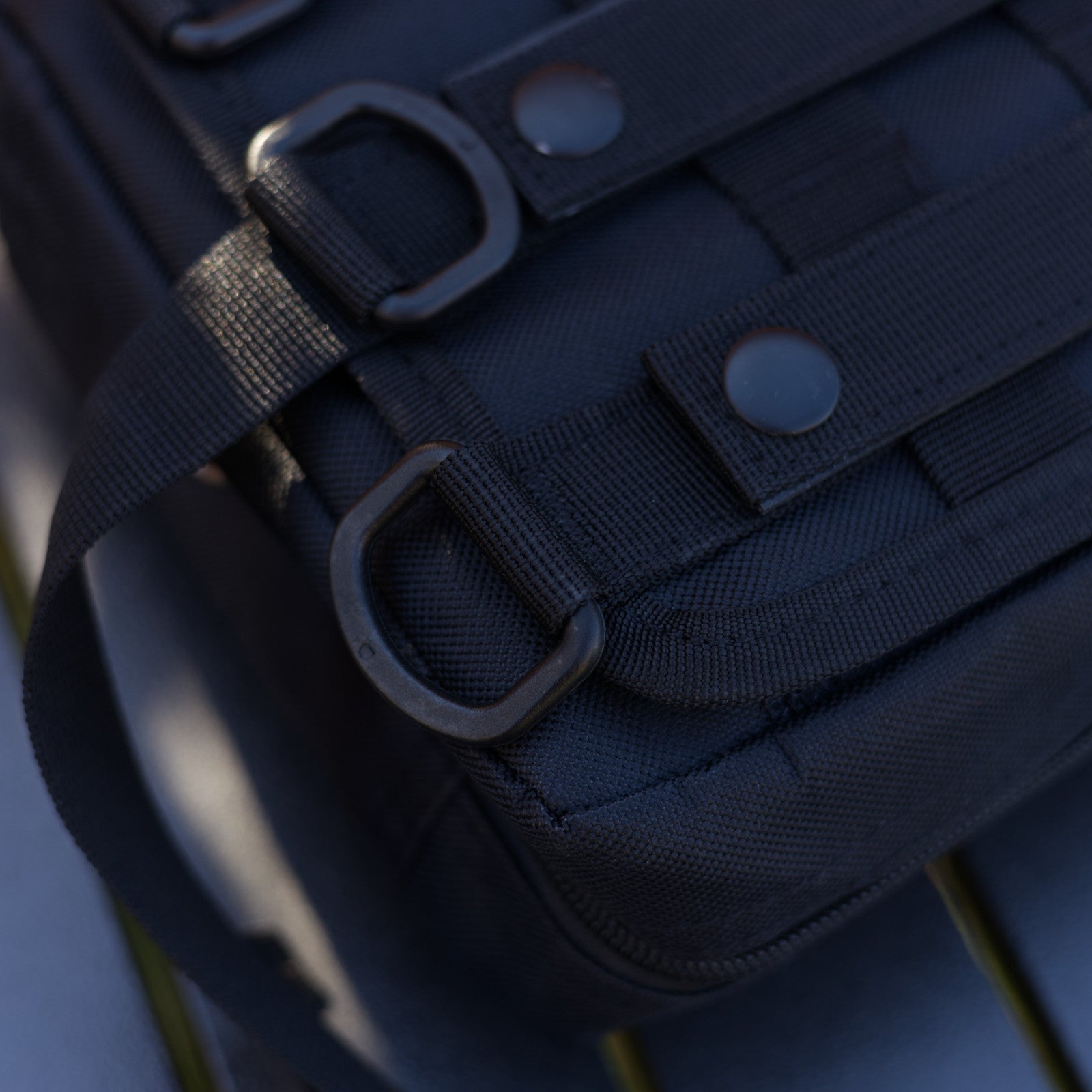 OFFLANDER TACTICAL BAG MOLLE WITH VELCRO MEDIUM BLACK 