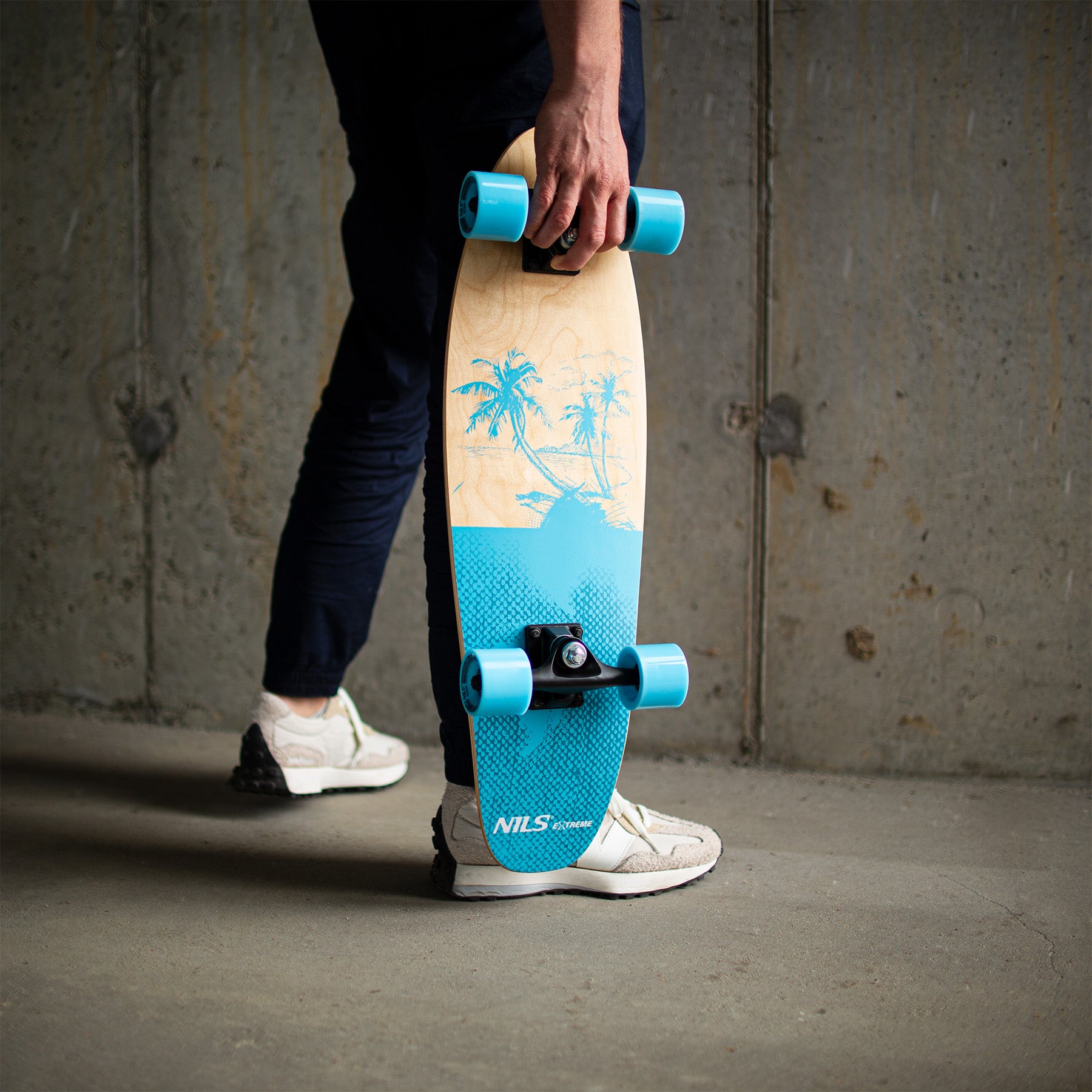 Dřevěný pennyboard Bahamy Nils Extreme