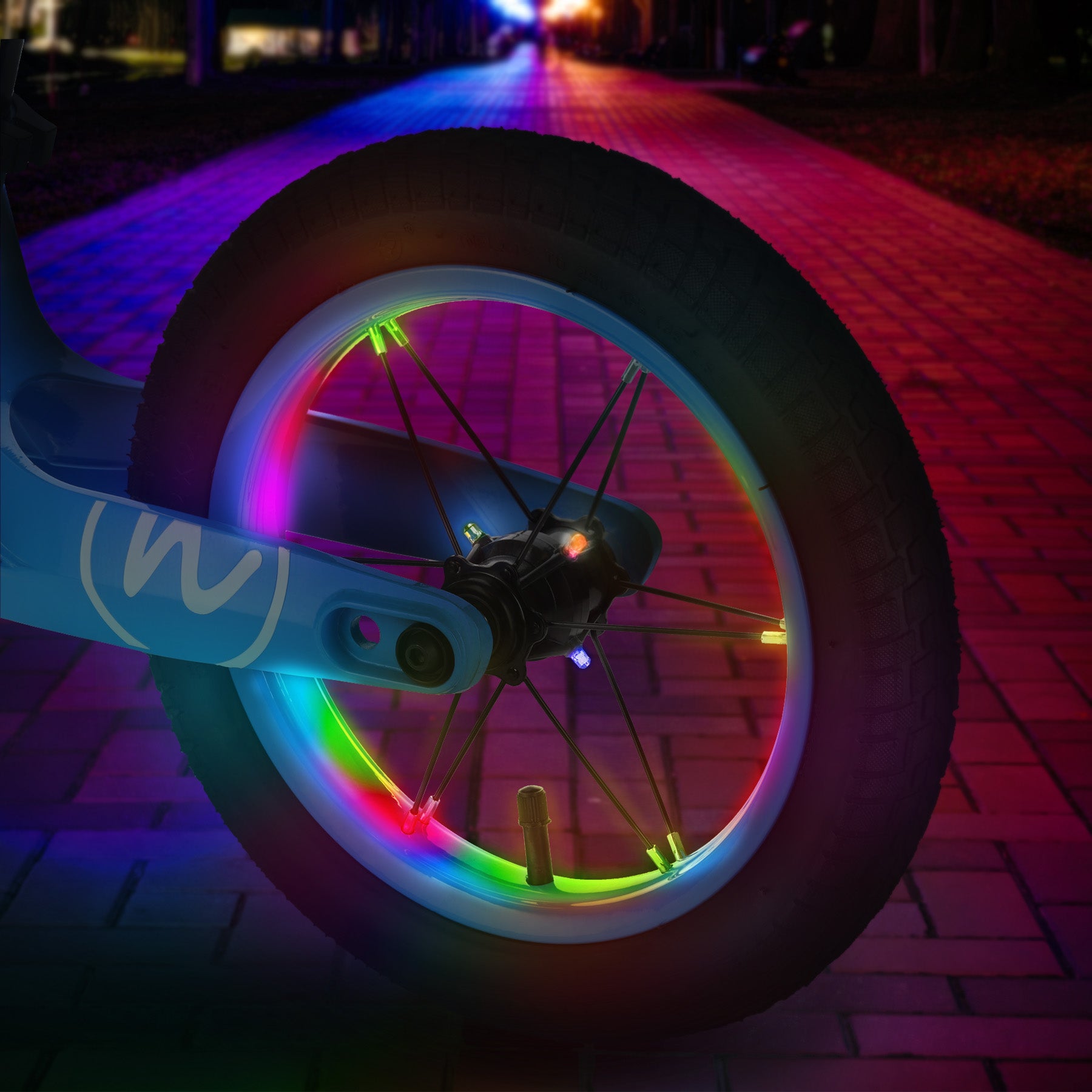 RB901 LED odrážedlo 12'' nafukovací kola modrá NILS FUN