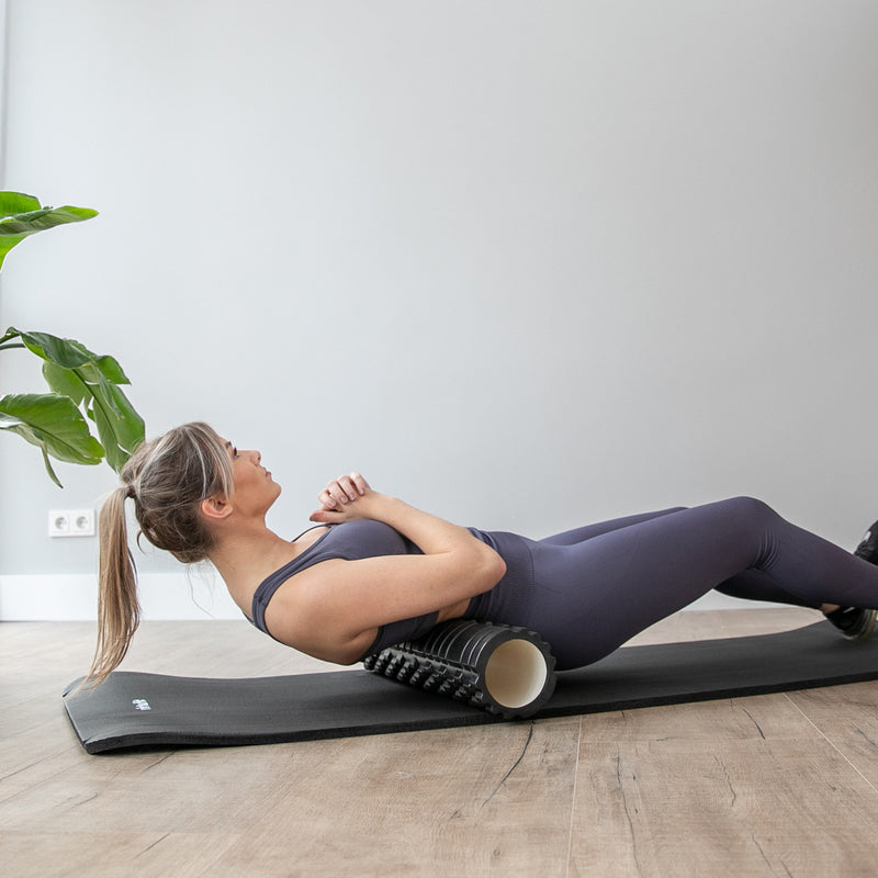 VIRTUFIT ROLLER PIANKOWY DO MASAŻU 62 CM CZARNY