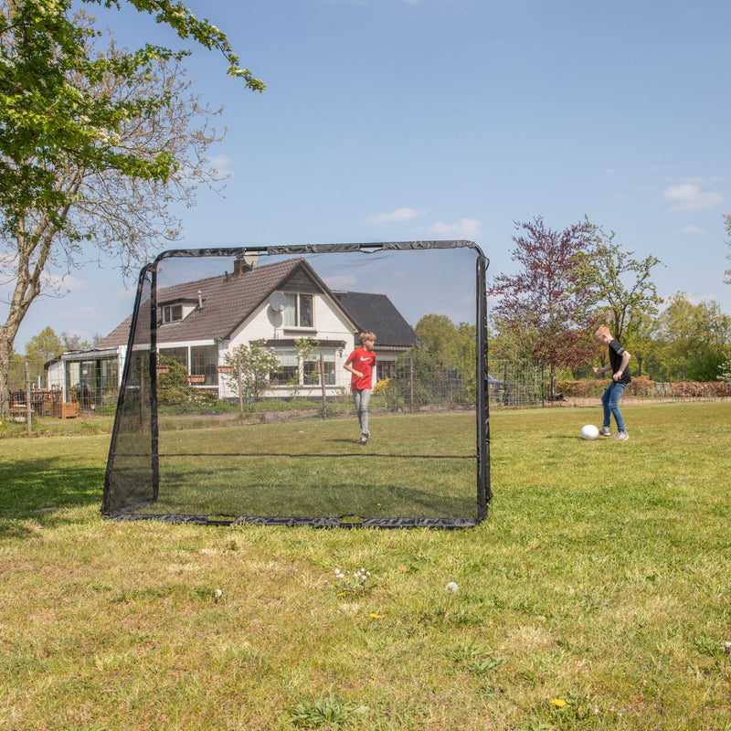 VIRTUFIT BRAMKA PIŁKARSKA PRO Z MATĄ DO STRZELANIA - 220 X 170 CM