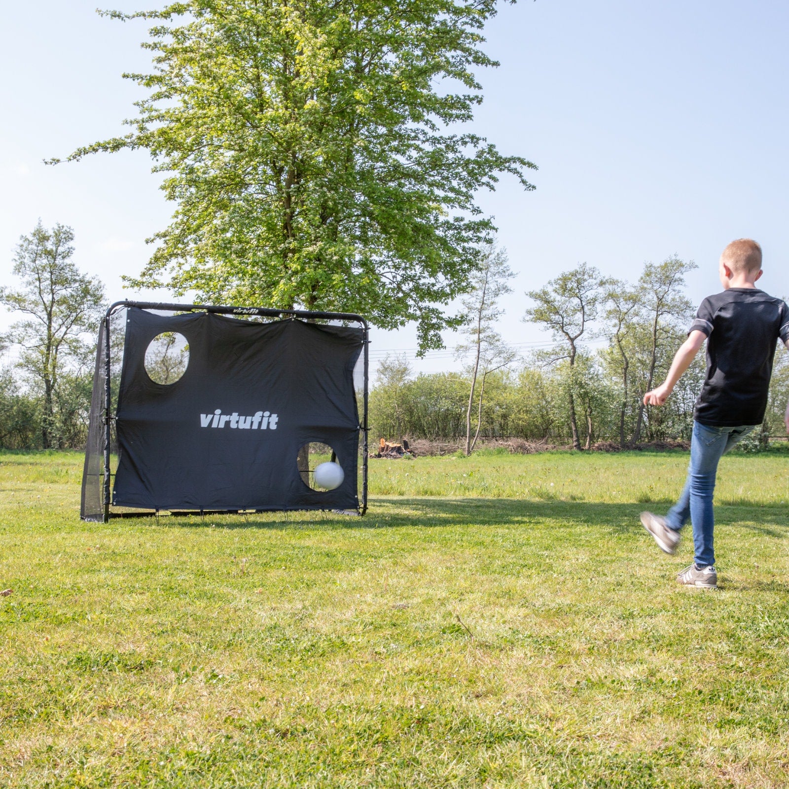 VIRTUFIT BRAMKA PIŁKARSKA PRO Z PŁACHTĄ DO STRZELANIA 220 X 170 CM