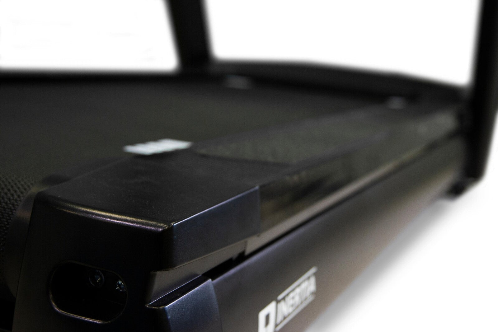 BH Fitness Inertia G688 LED Bieżnia elektryczna