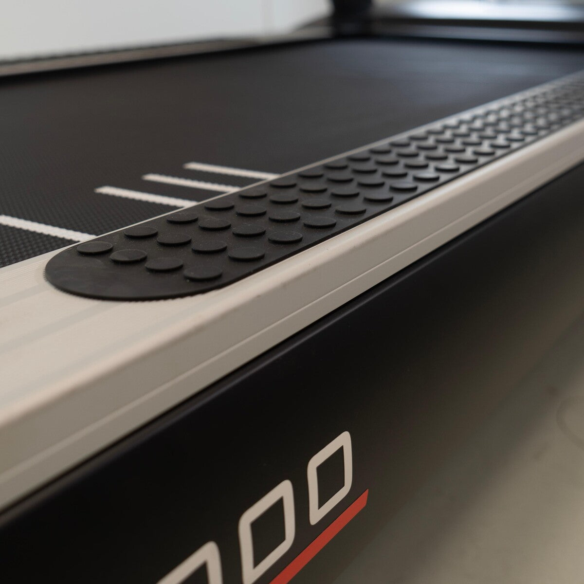 BH Fitness RS2000 LED AC G6514 Bieżnia treningowa