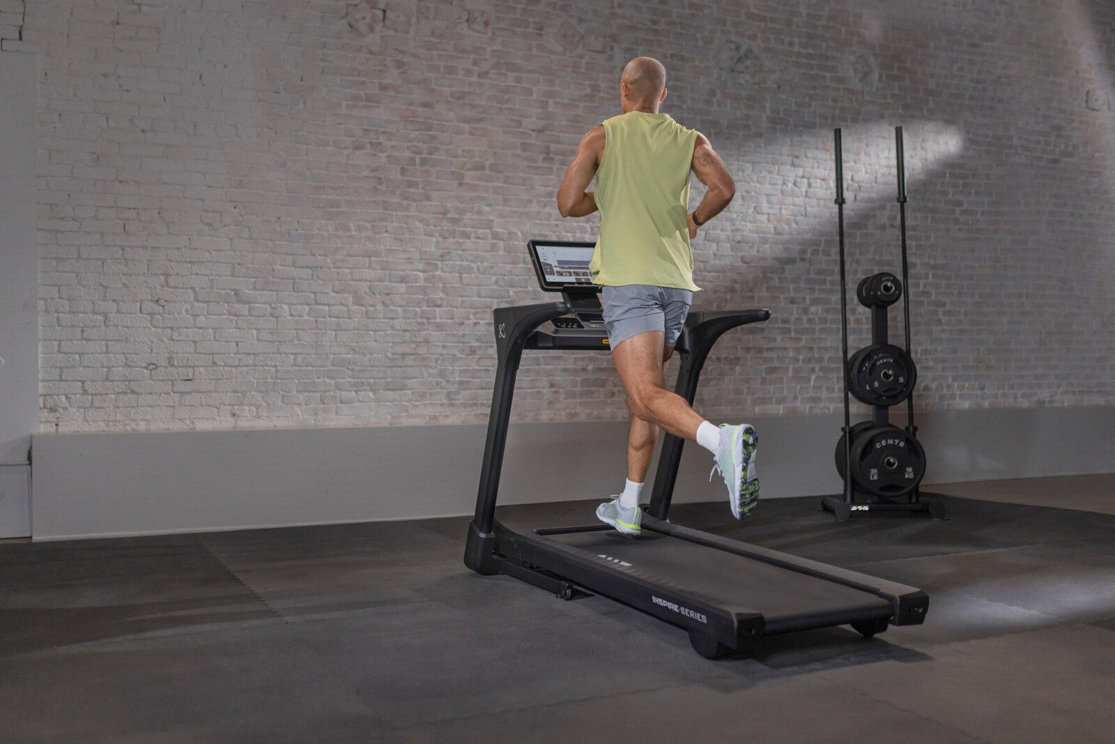 Inspire Fitness by Centr T5S TFT Bieżnia z wyświetlaczem dotykowym 15,6"(TM5.1S)