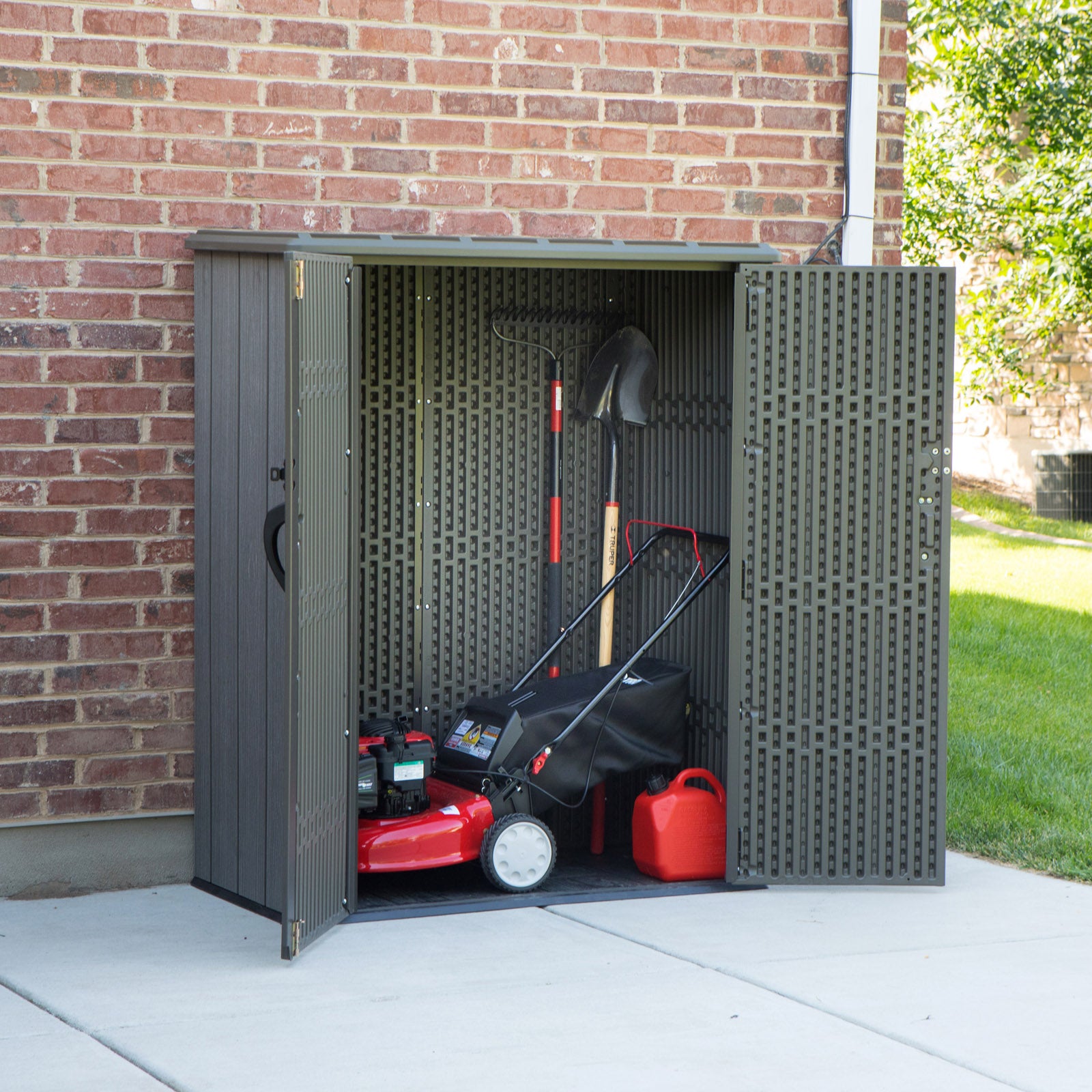 LIFETIME GARDEN WARDROBE PREMIUM 136x70 BROWN 60209