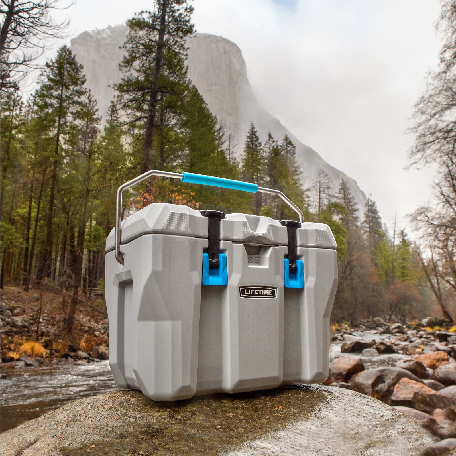LIFETIME TRAVEL COOLER 26.5 L