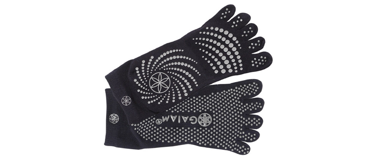 Protiskluzové ponožky GAIAM, černé, velikost S/M, 52223