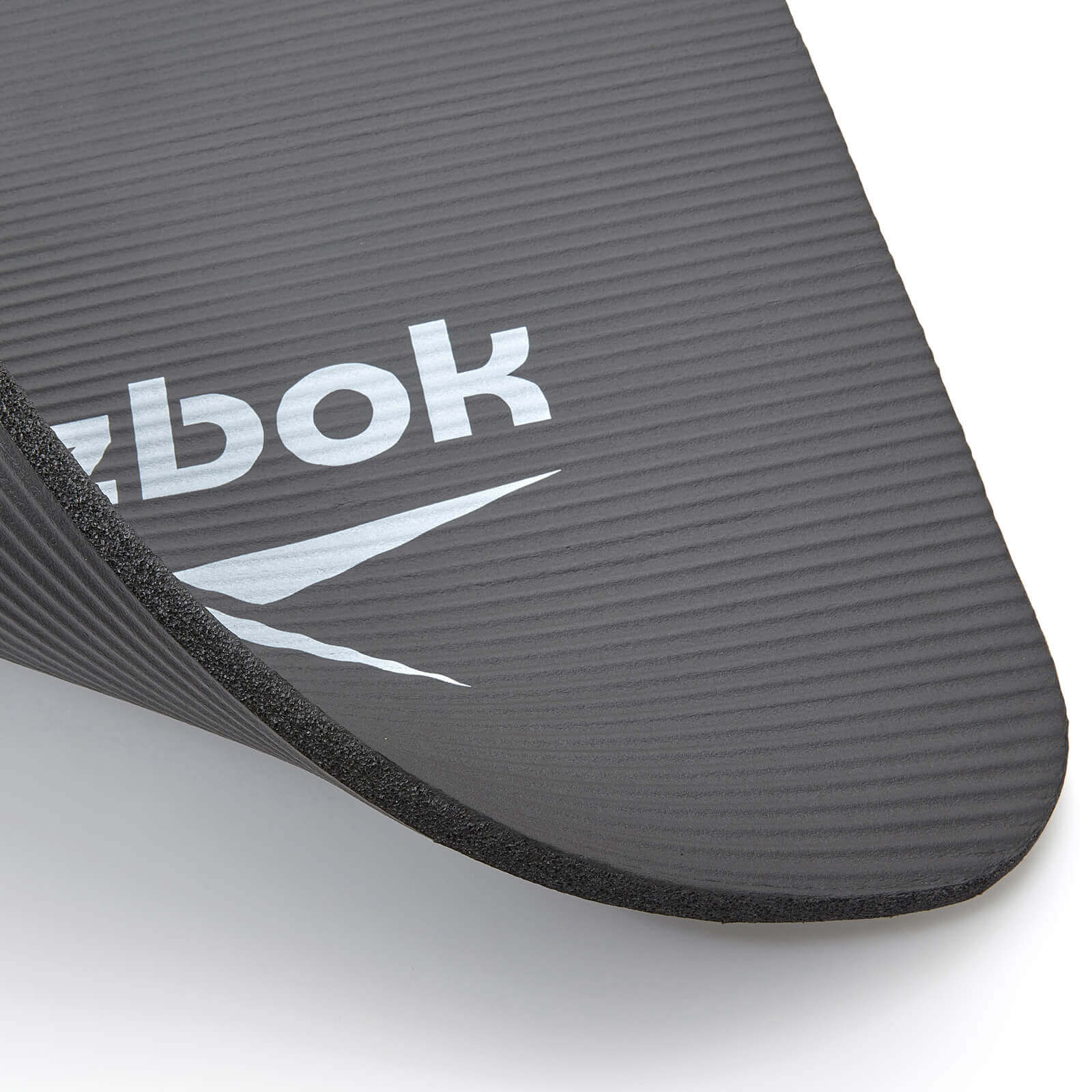 REEBOK TRAINING MAT 10 MM BLACK RAMT-11015BK