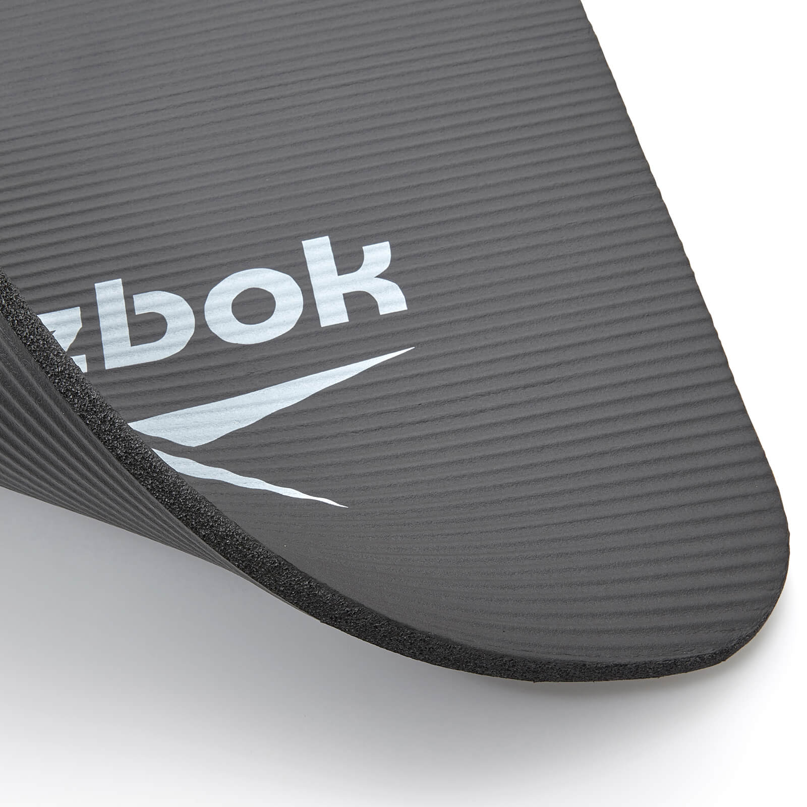 REEBOK TRÉNINKOVÁ PODLOŽKA 15 MM ČERNÁ RAMT-11018BK