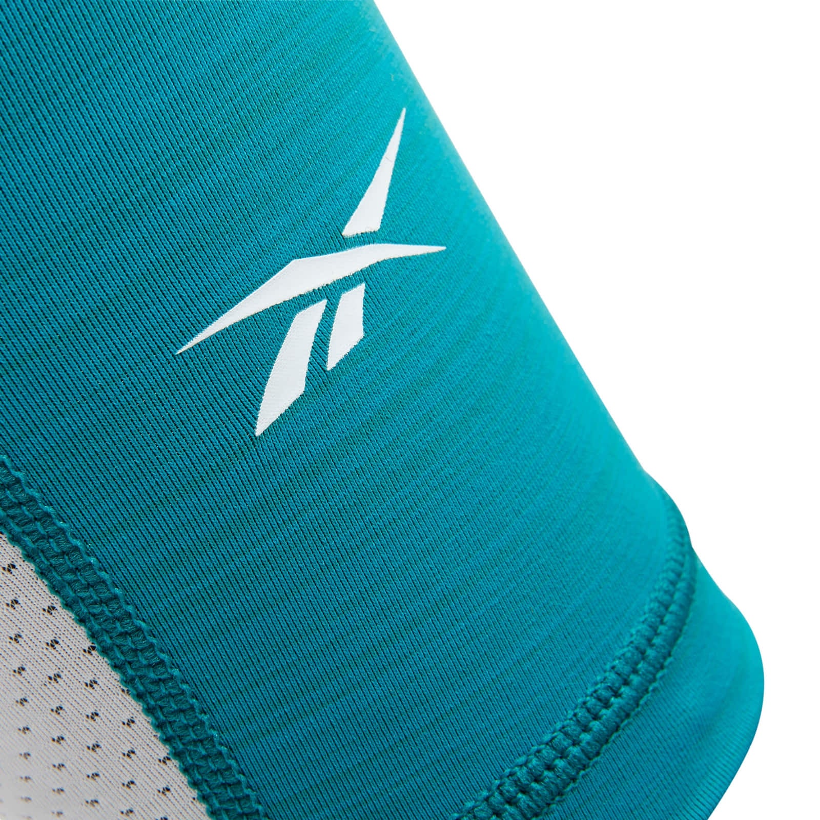 REEBOK ACTIVCHILL XL MARINE COMPRESSION SLEEVES RASL-13026GN