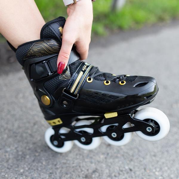 NA20004 BLACK SIZE S (30-33) NILS EXTREME INLINE SKATES