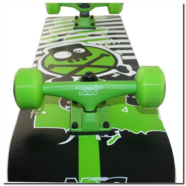 CR3108SA POINT SKATEBOARD NILS EXTREME