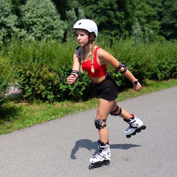 NA20001 BÍLÉ VELIKOST 38 SLALOMOVÉ BRUSE NILS EXTREME