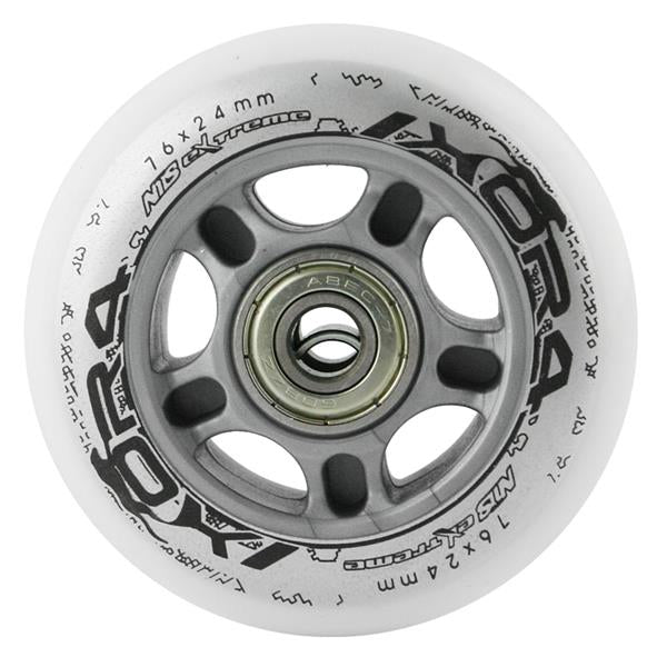 PU 76x24 82A BÍLÁ (4 ks) + ABEC-7 (8 ks) NILS EXTREME SET