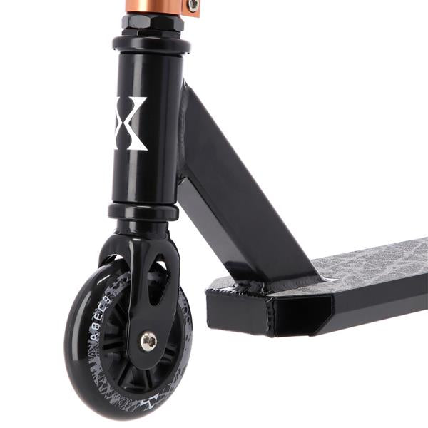 HS104 BLACK-GOLD TRICK SCOOTER NILS EXTREME