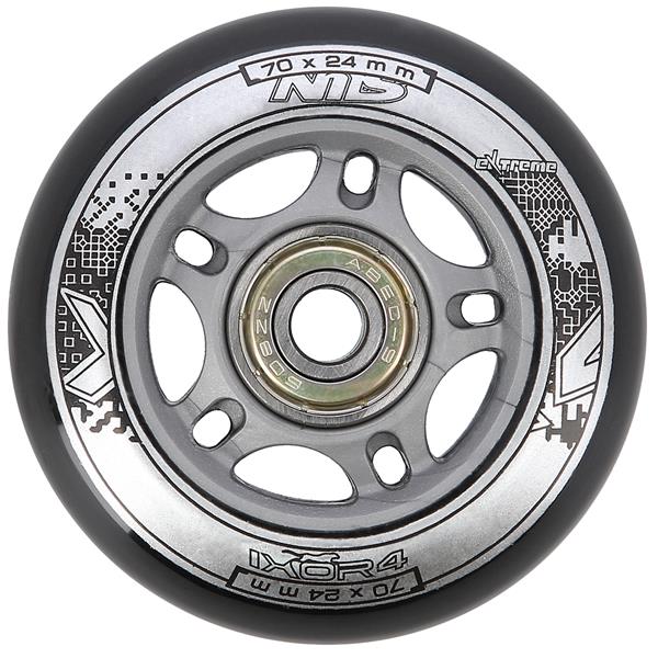 PU 70x24 82A ČERNÁ N (4 ks) + ABEC-9 (8 ks) NILS EXTREME SET
