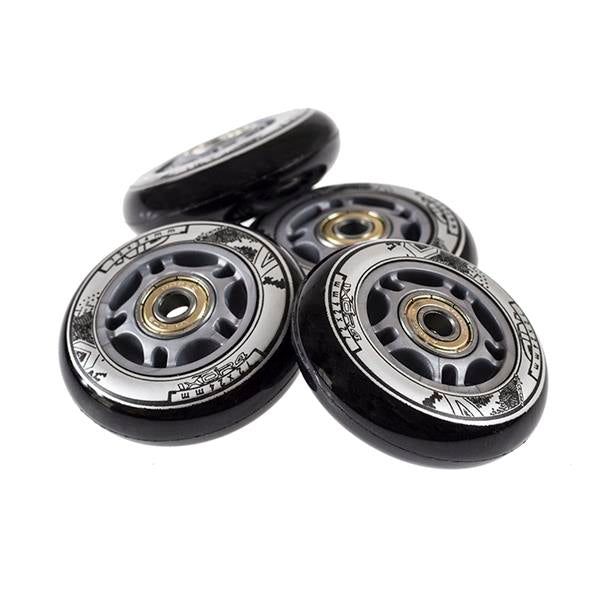 PU 72x24 82A CZARNE (4 szt.) + ABEC-9 (8 szt.) ZESTAW NILS EXTREME