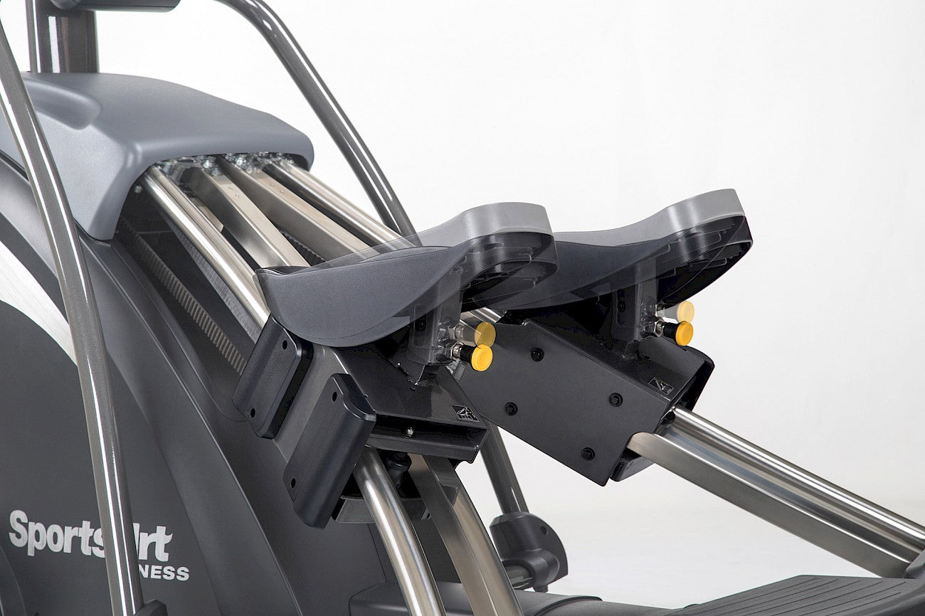 Smart Trainer SportsArt S775 LED DISPLAY